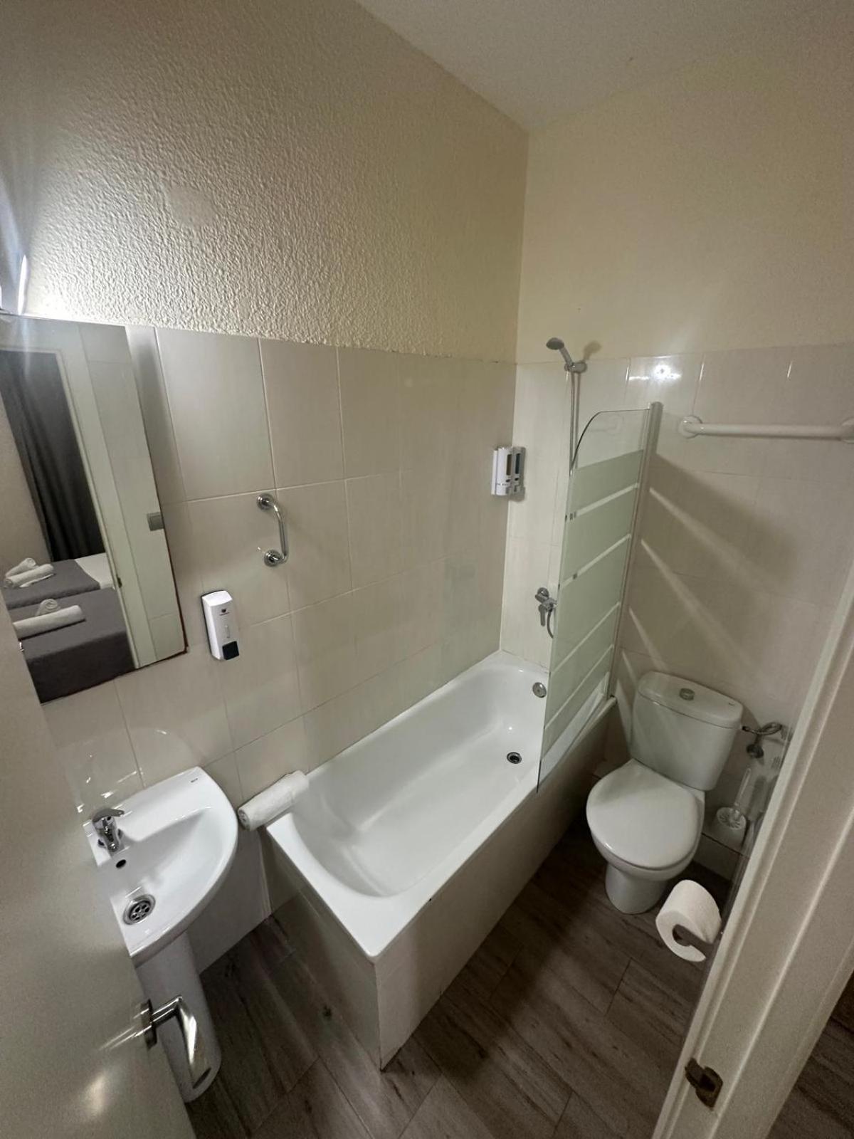 Balmes Centro Guest house